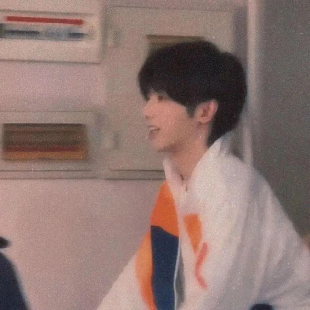 @天天