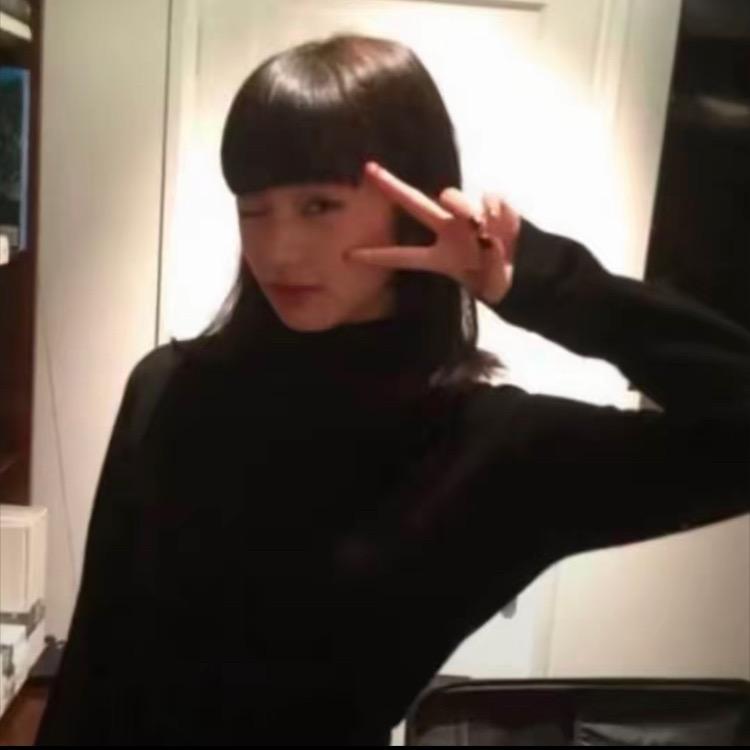 516