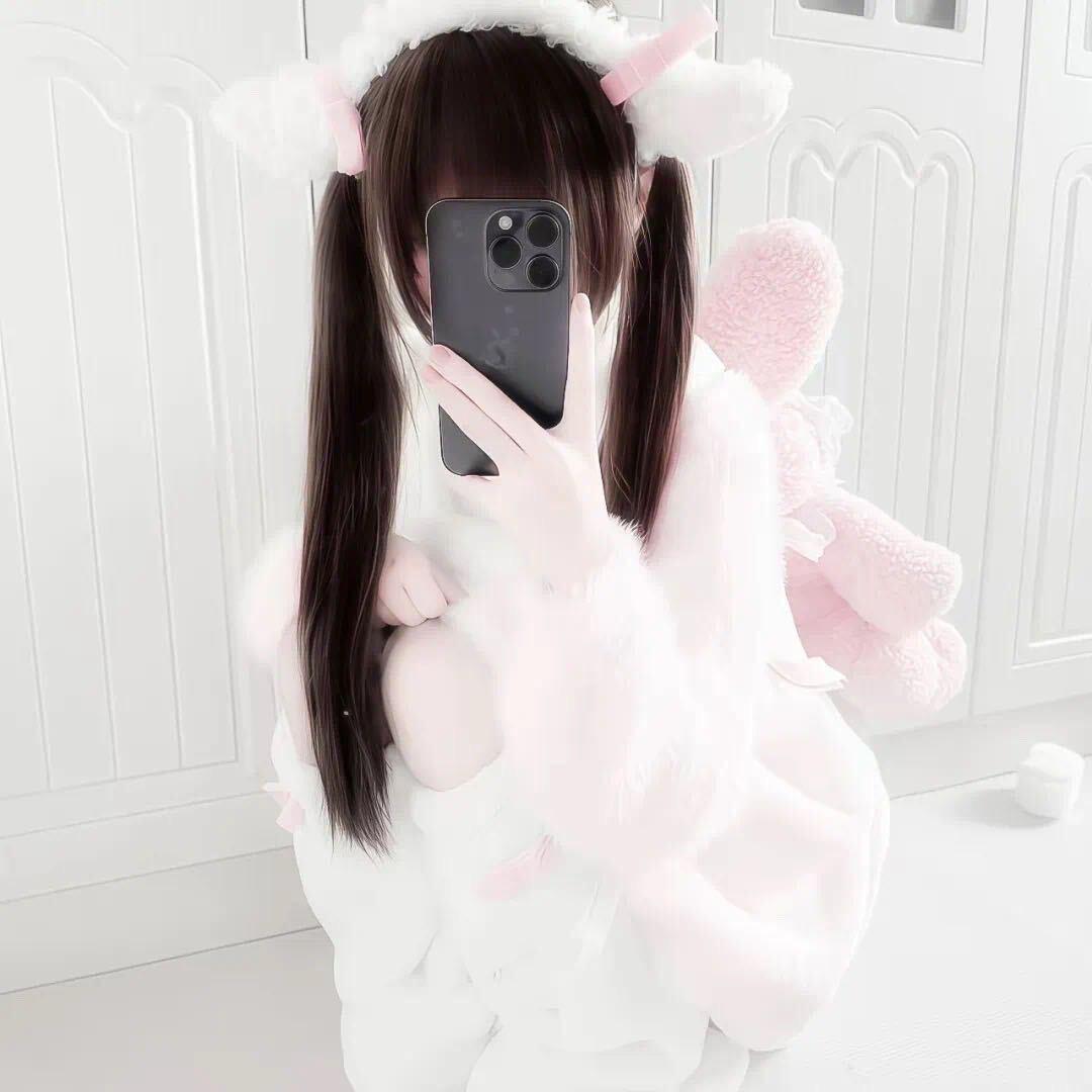 女主