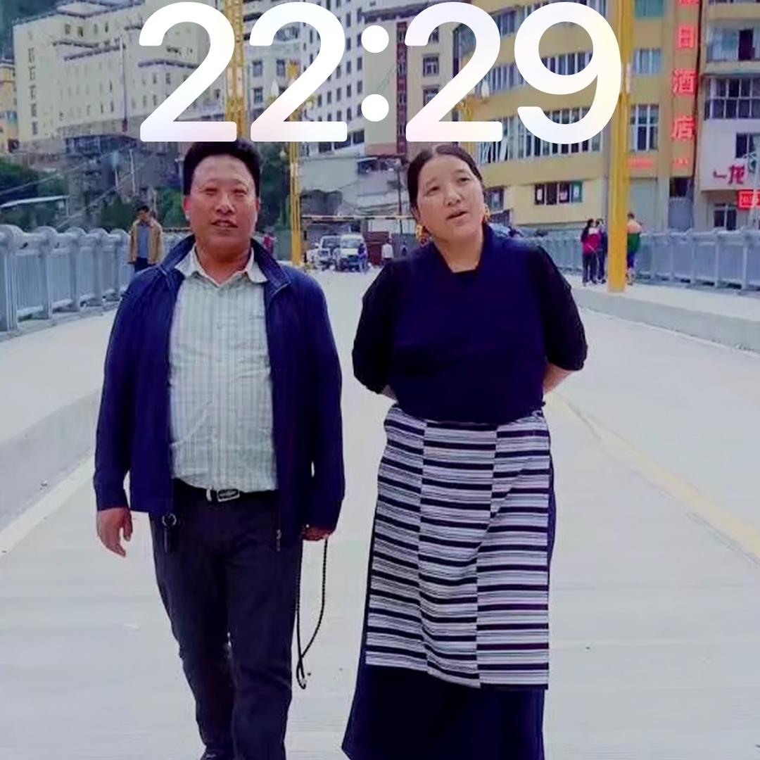 次仁罗甲