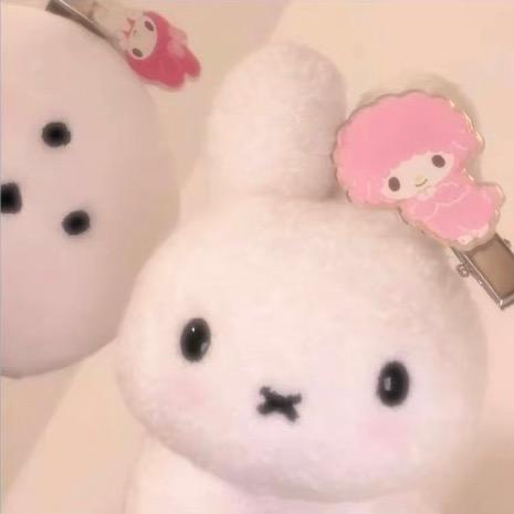 七七
