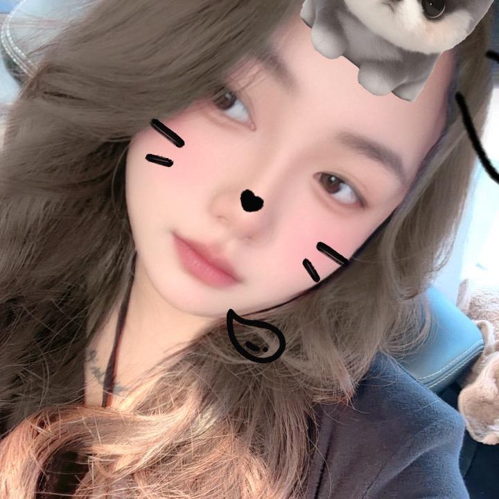 三月
