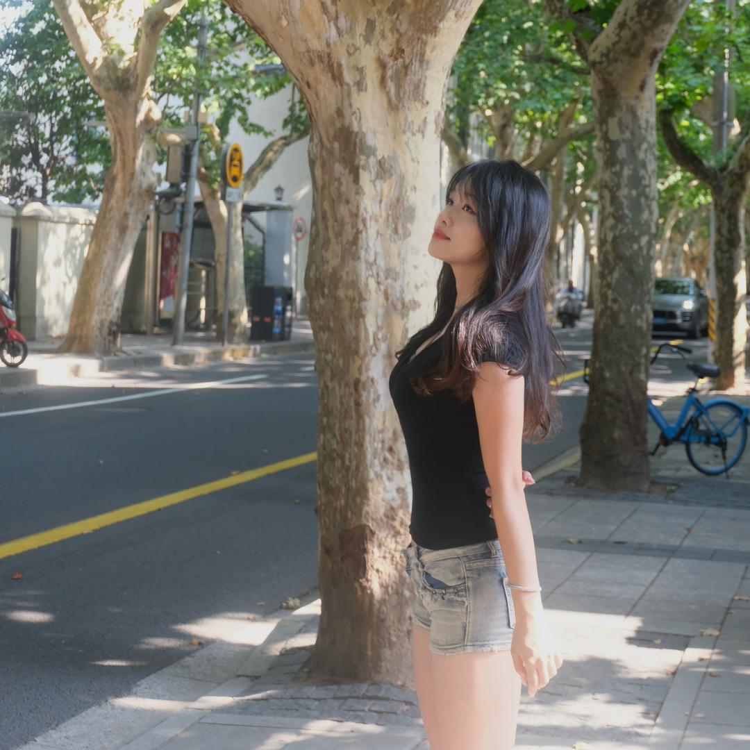 小婷飞更远