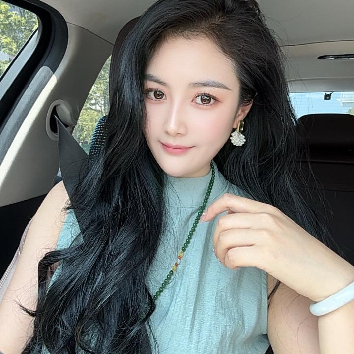 @做烟酒茶的丫头👒