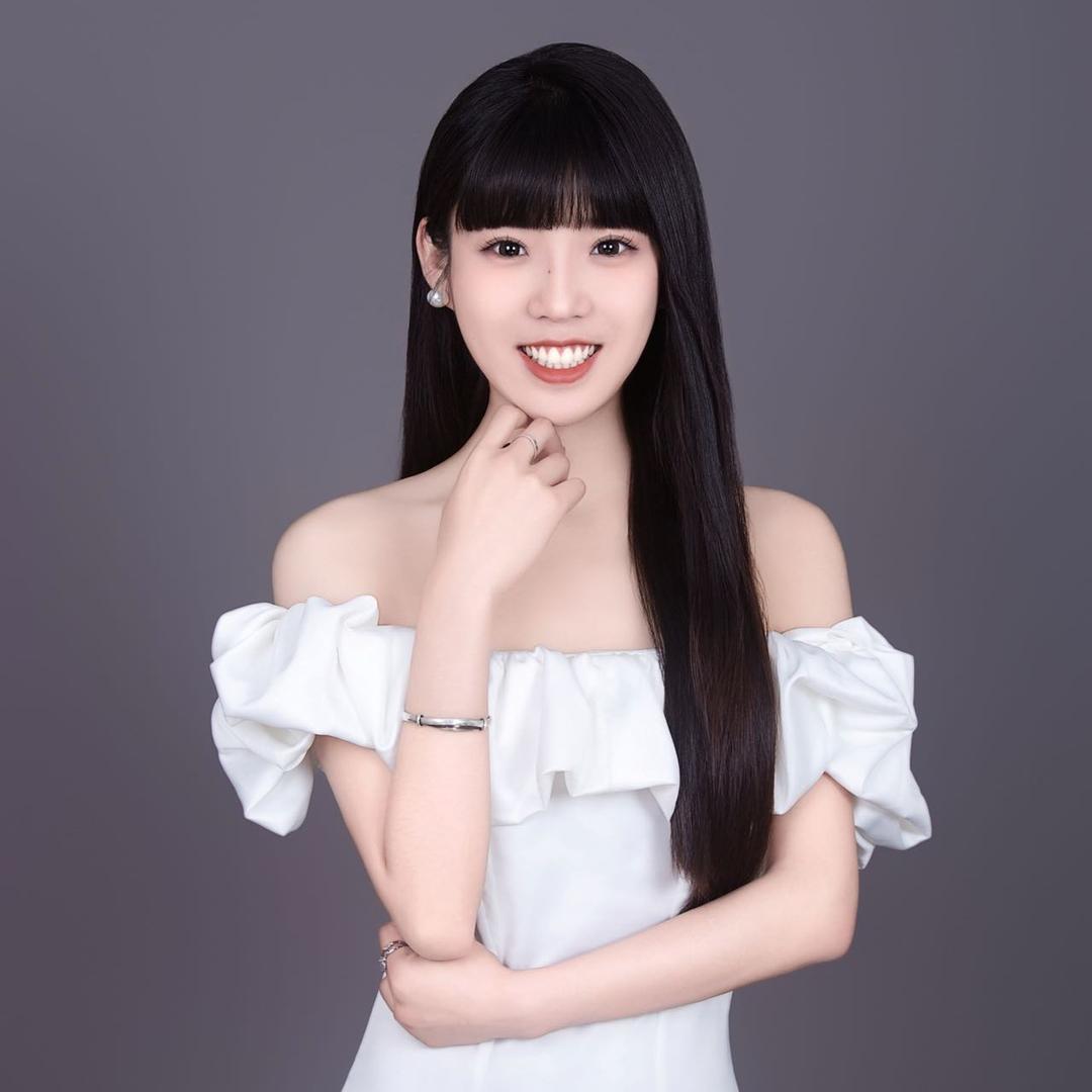 宝丽有“亿”张墙板