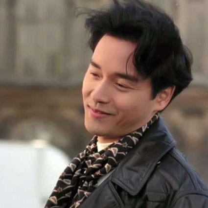 藏男这小子35岁