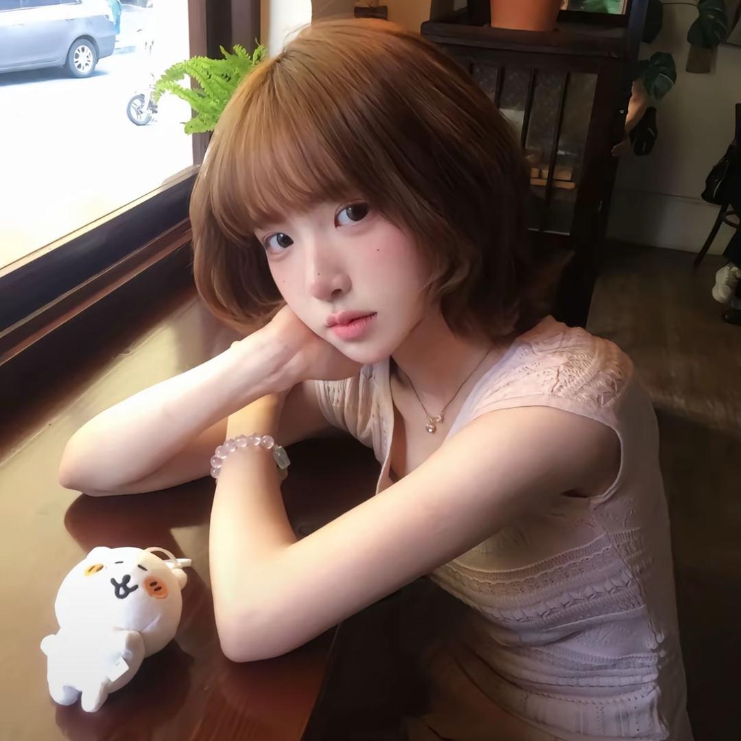 蜜思婚纱造型馆-真真