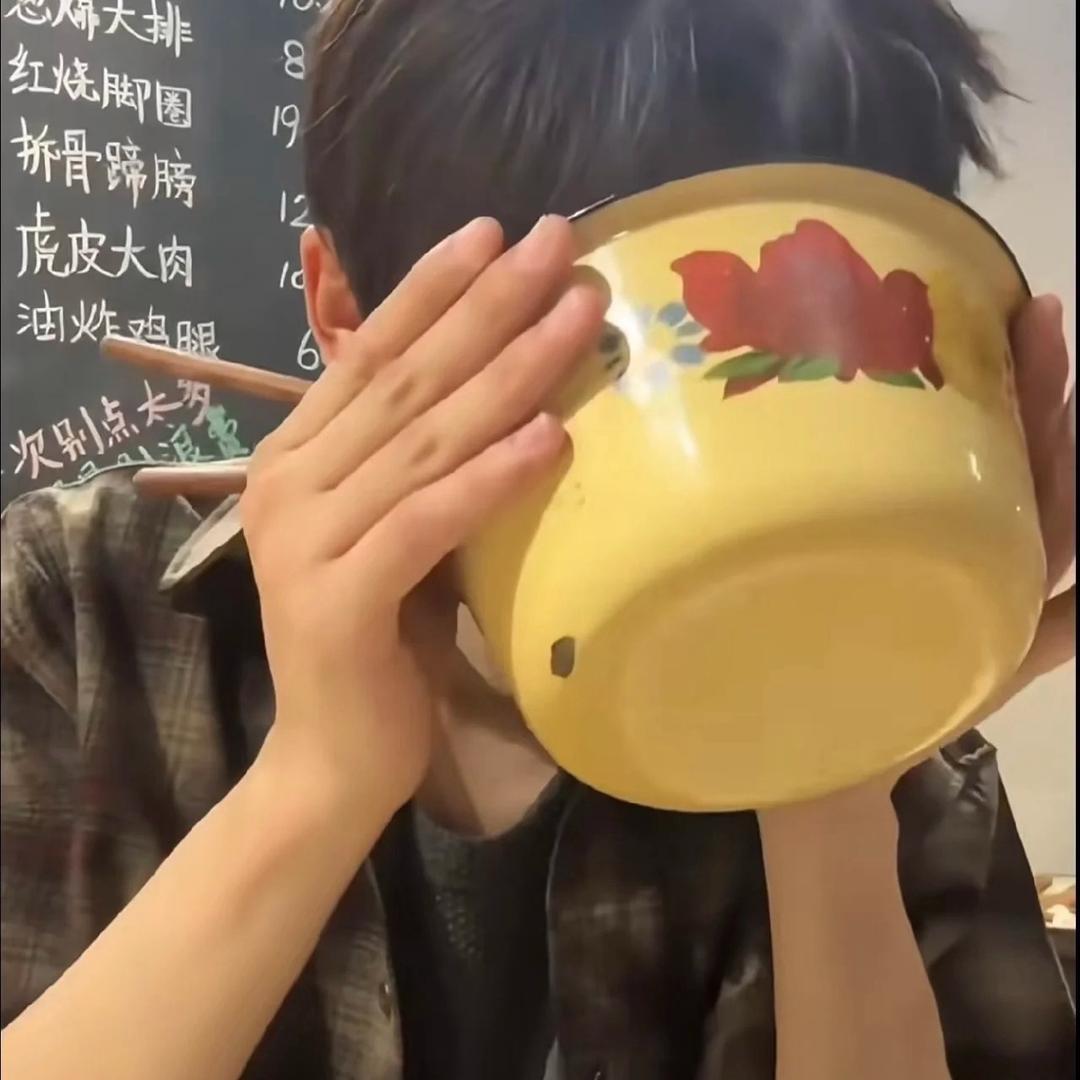 雾散  .