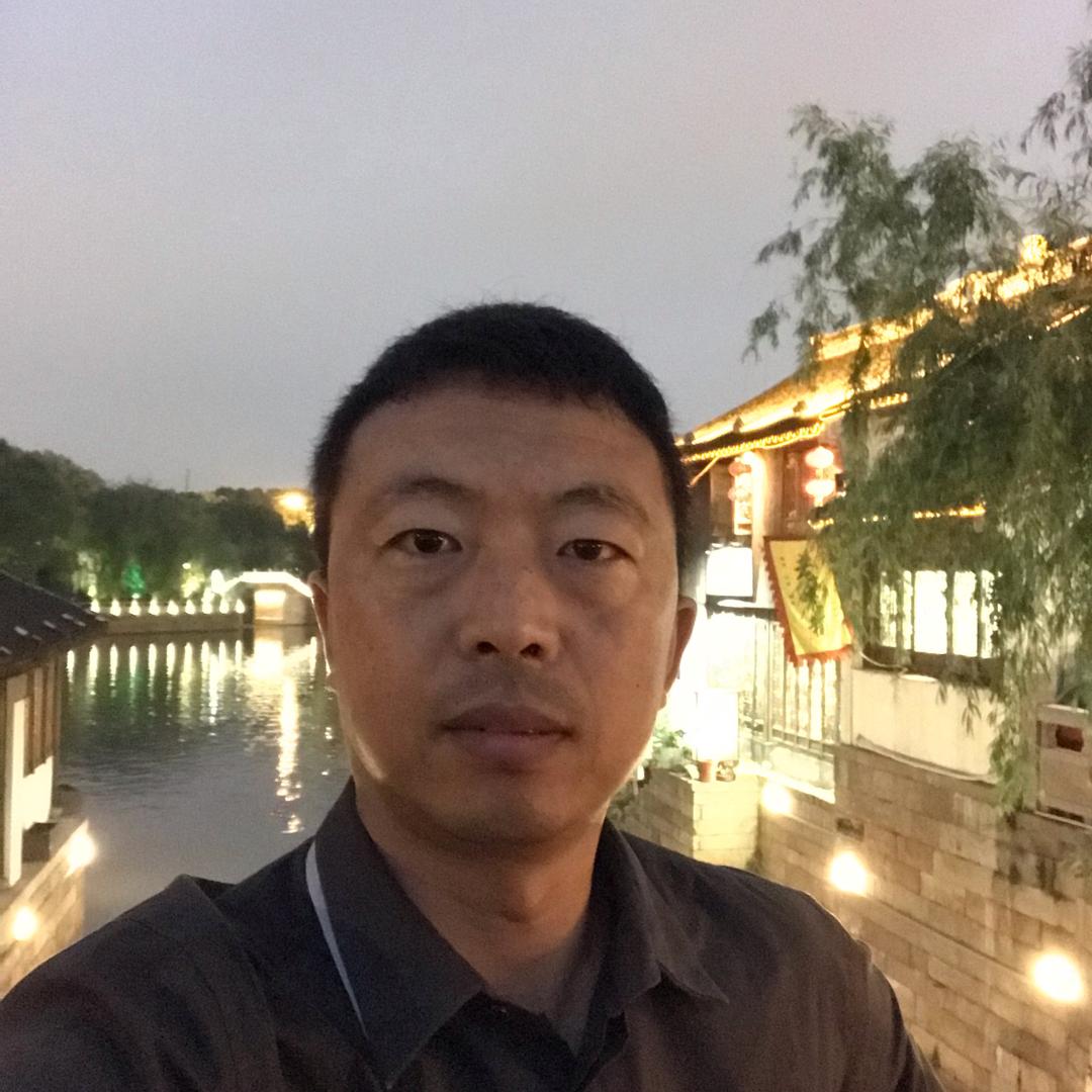 唐山晟烨隆汽车
