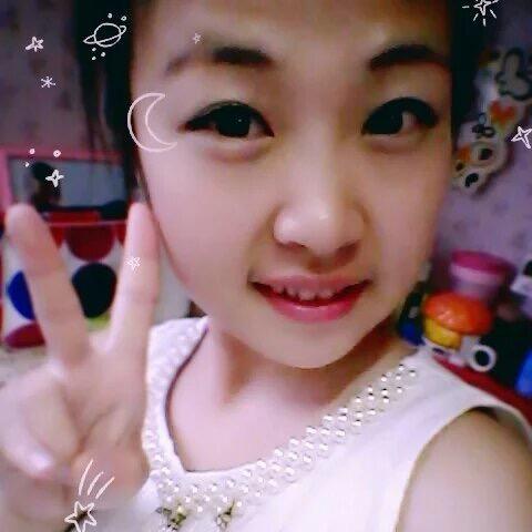 是姜小妞。
