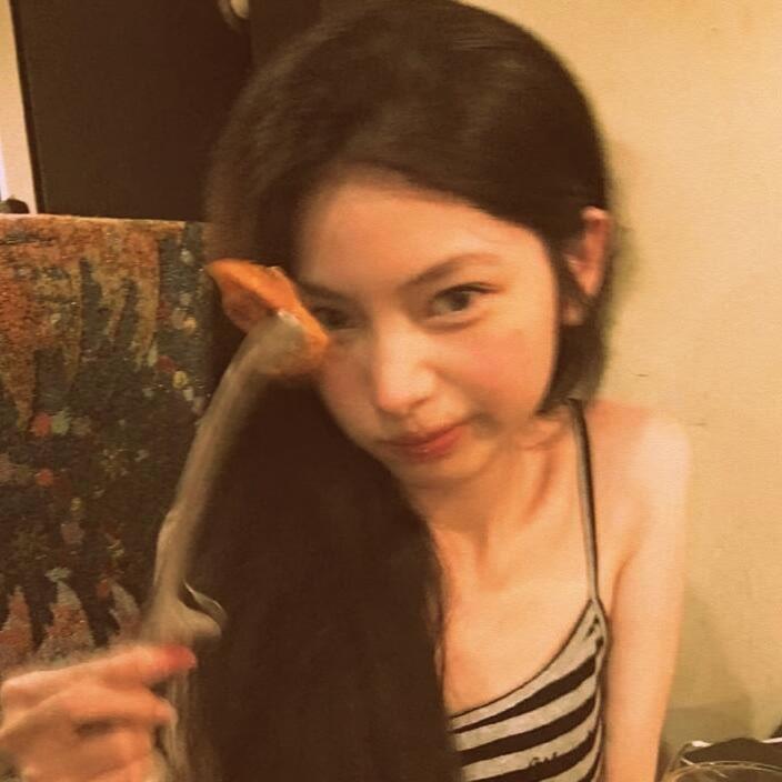 y-