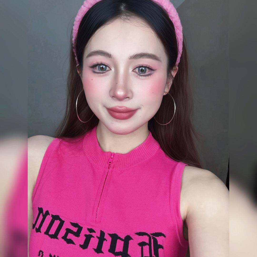 媛来化个妆