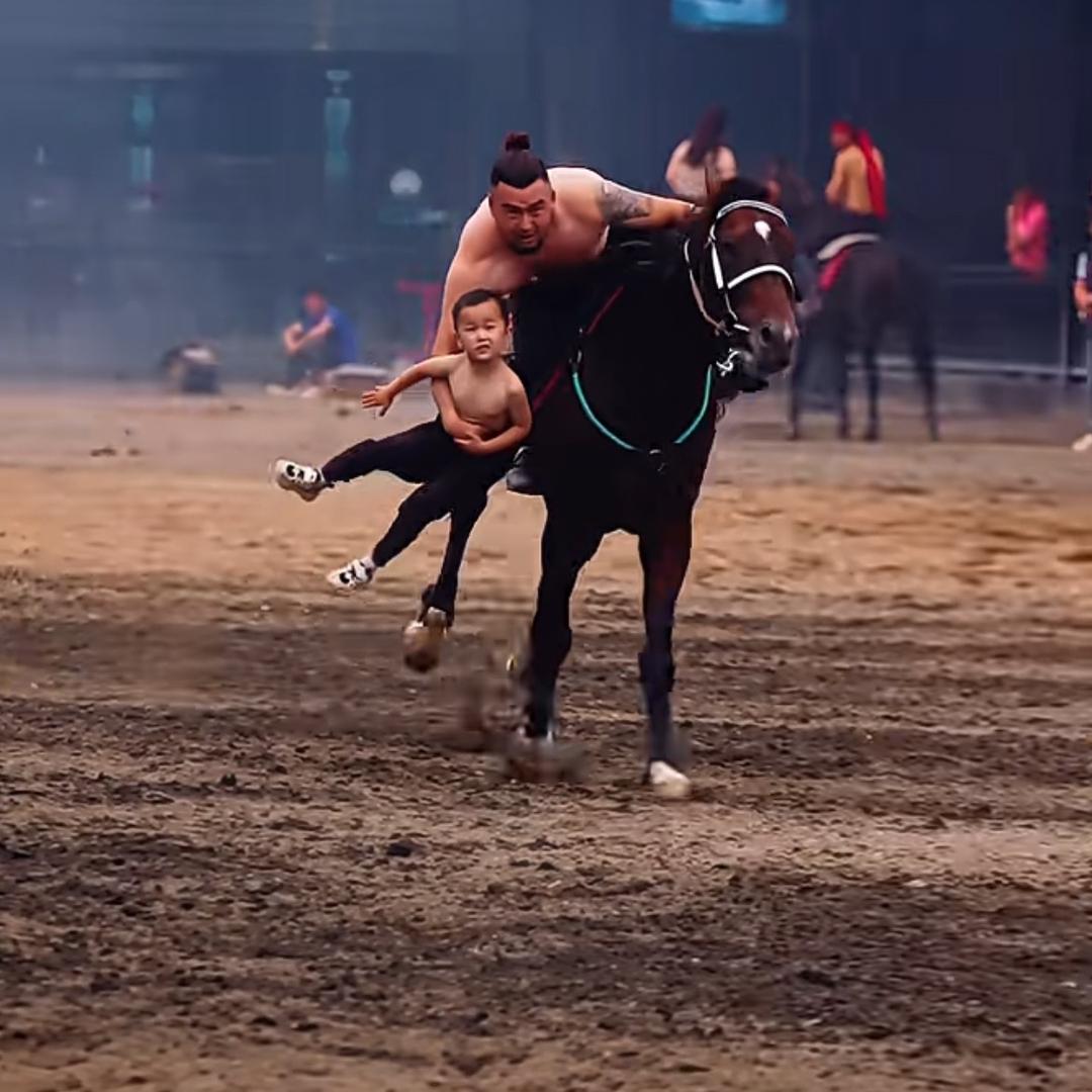 不会骑马的杰哥🐎🐎
