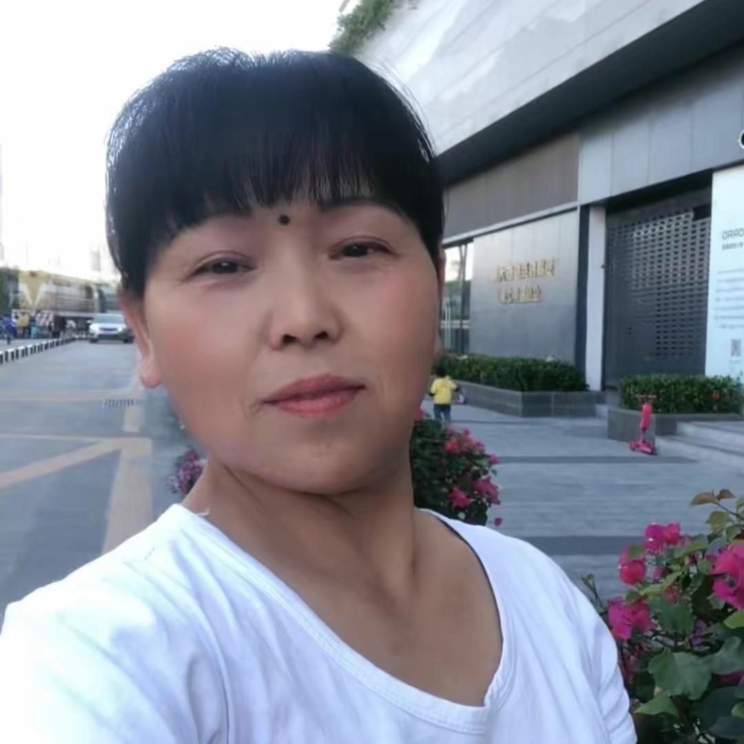 细雨蒙蒙2⃣️5⃣️8🌹🌸🌸🌸