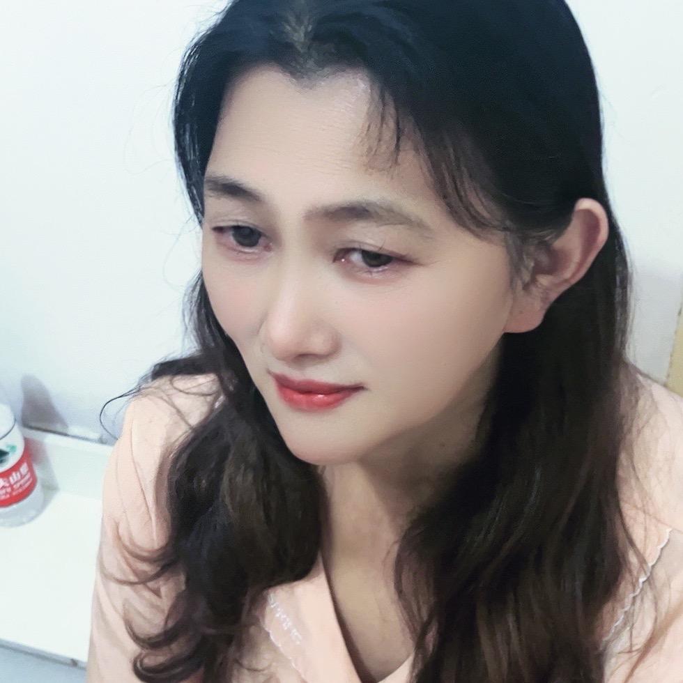 一朵红梅