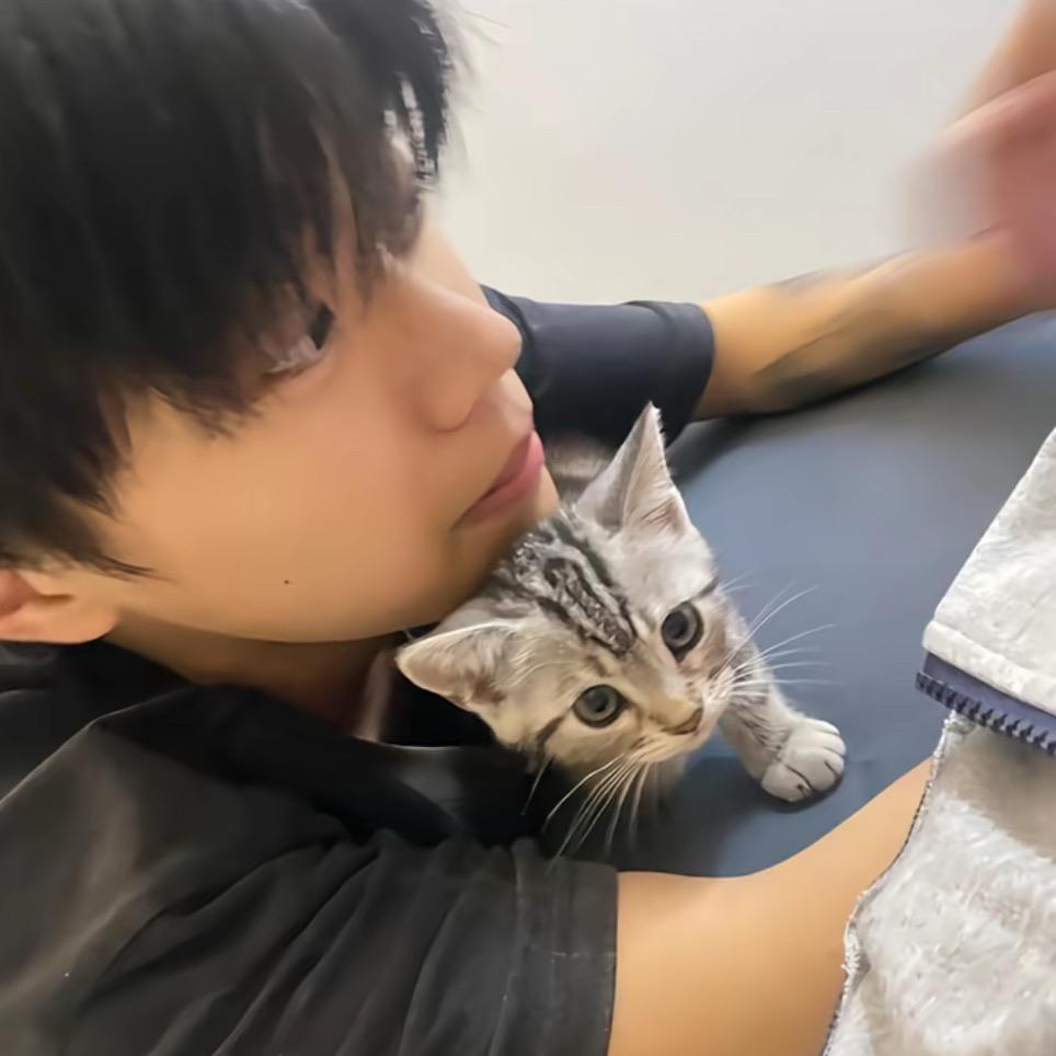 我不笑了