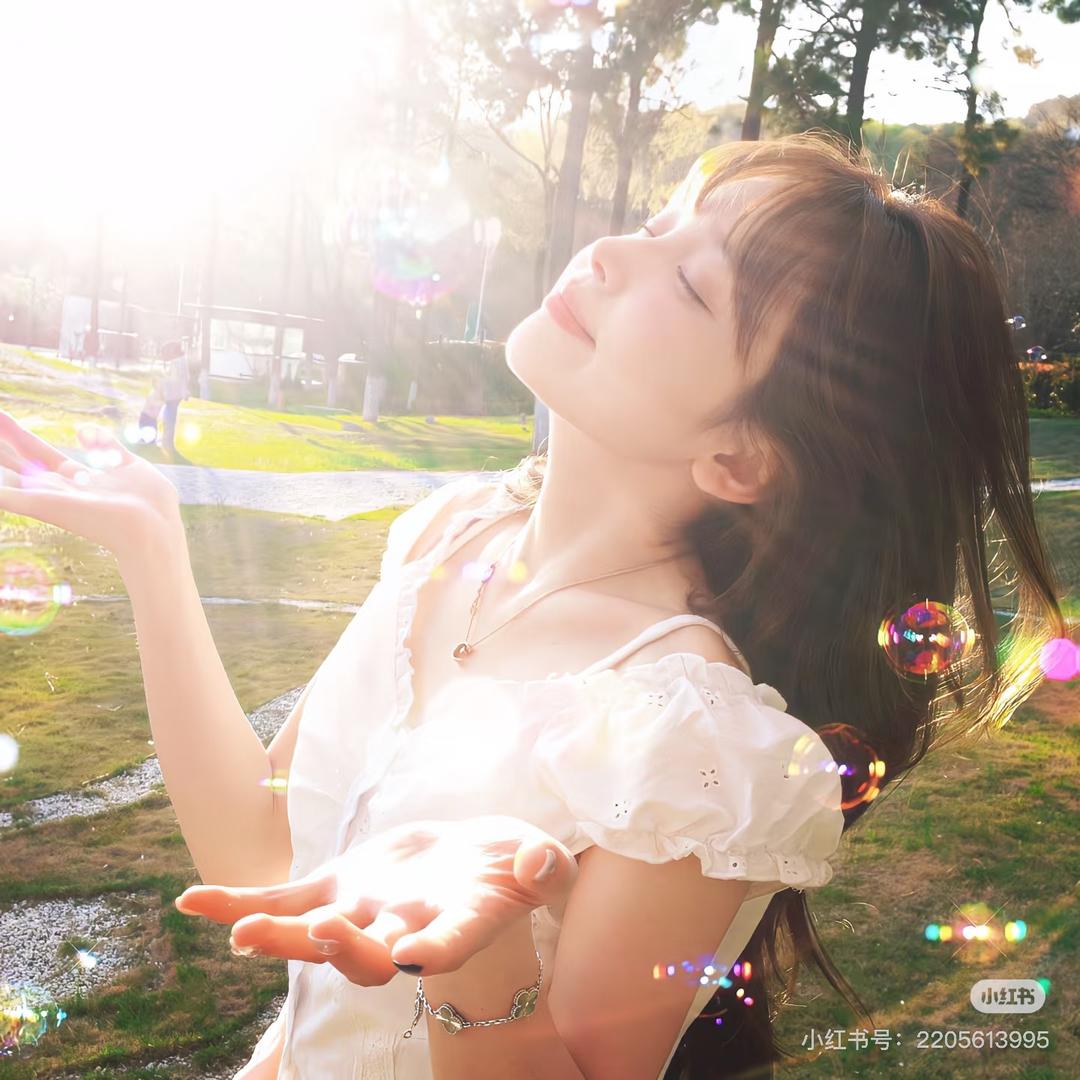 是芊芊吖