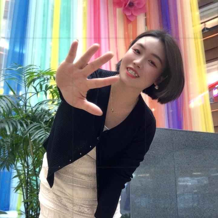 开心果～小粉