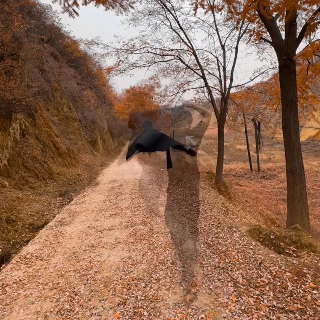 莫再打听这位孃孃