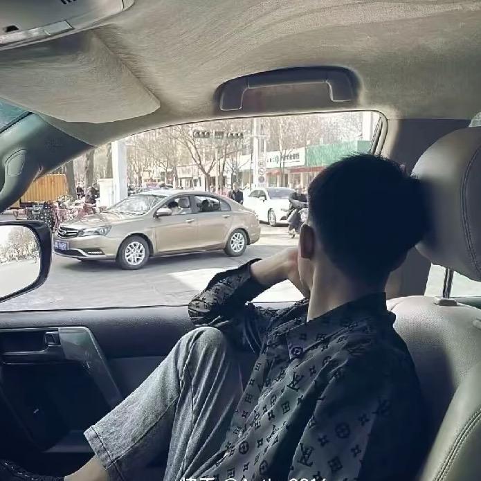 少轩⚜️