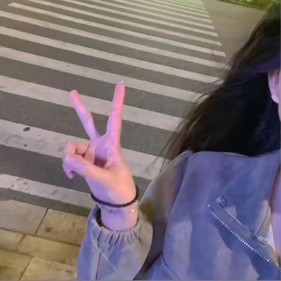 摩羯座小he