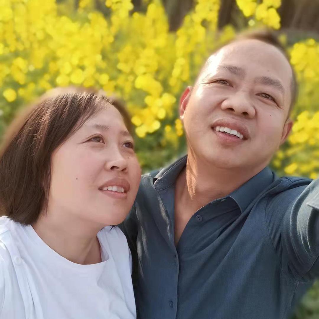 开卡车的老魏