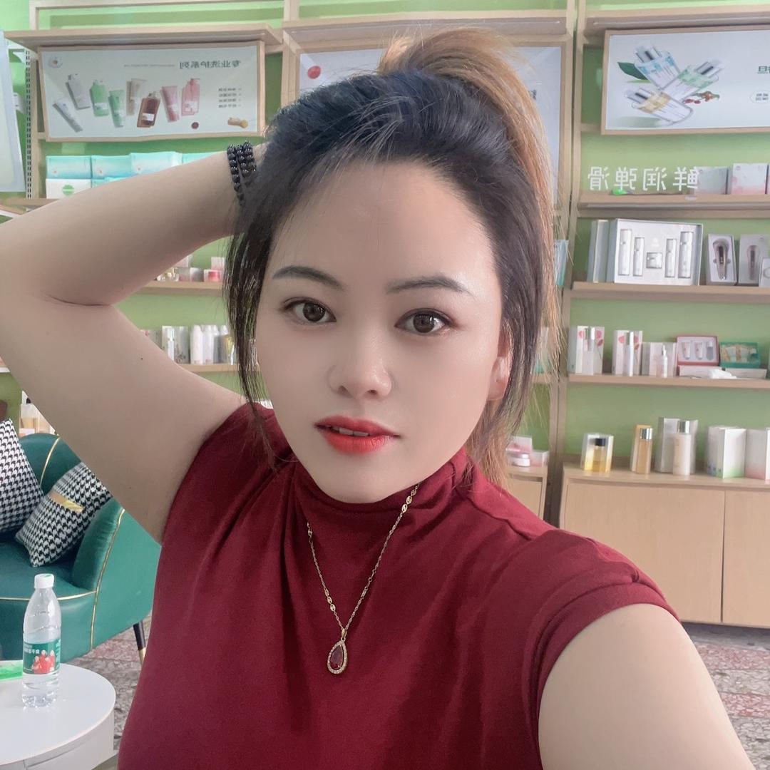 栖花里美妆日化，大化小连