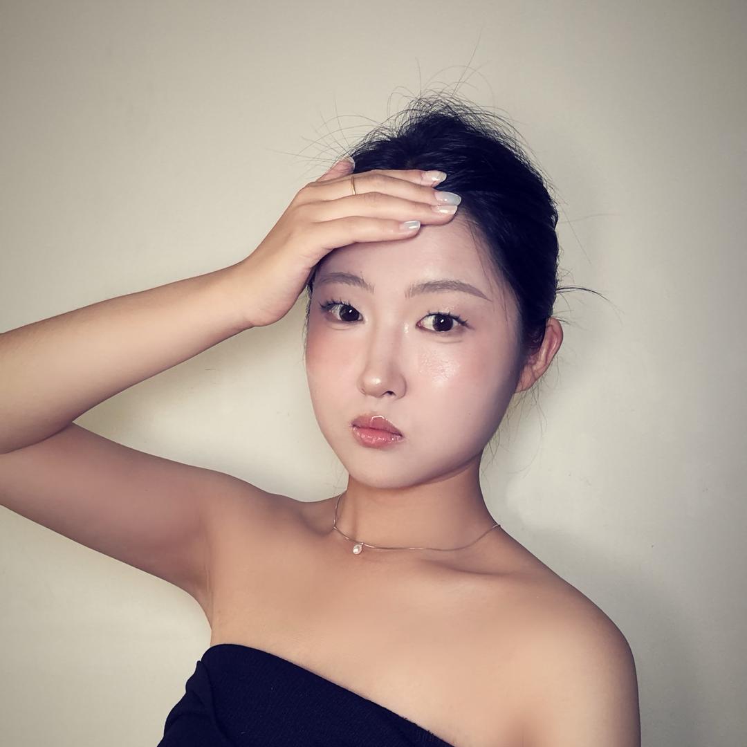 小小🐟（努力涨粉中）