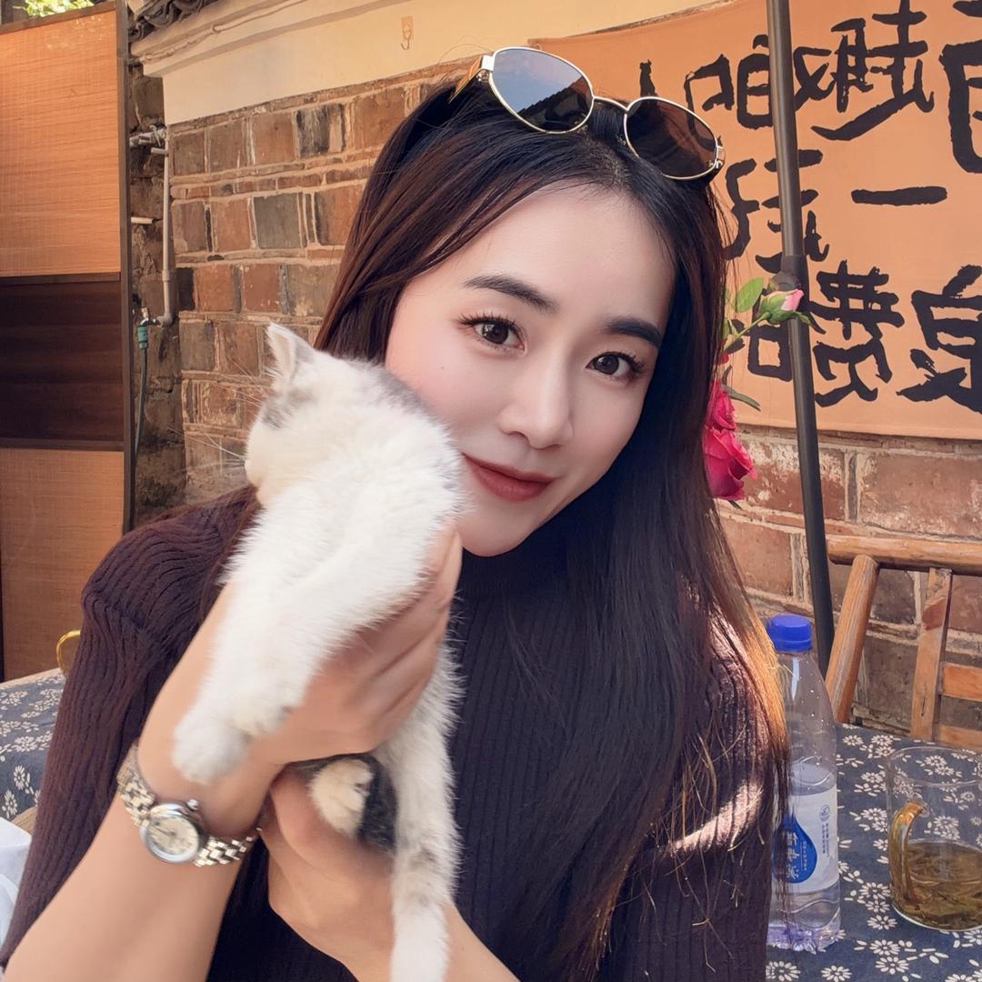 情绪不稳定的榛子🌰