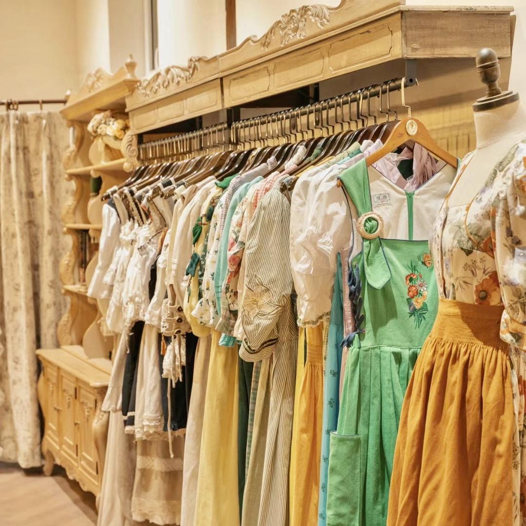 花花古着商店Vintage