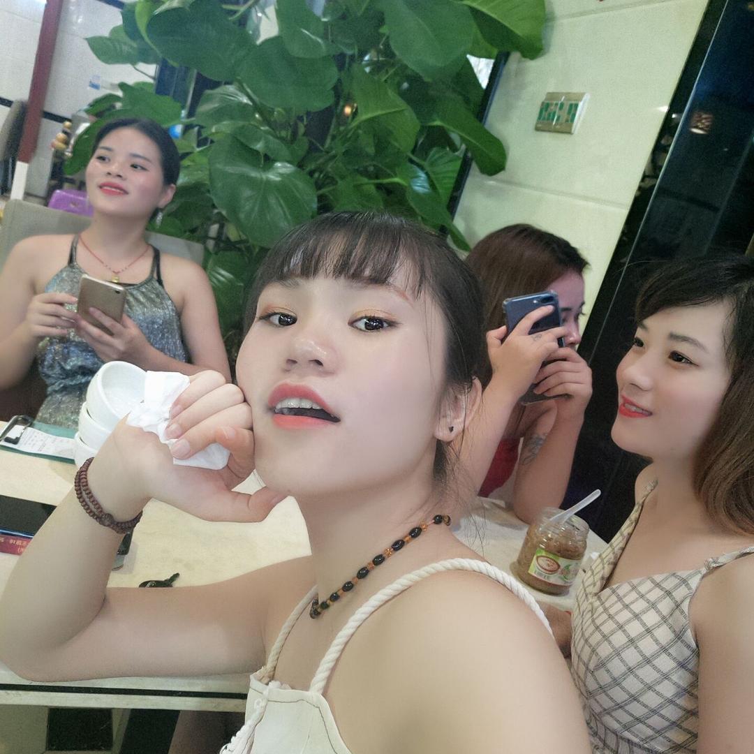 🐷一只可爱的蚊子🐷