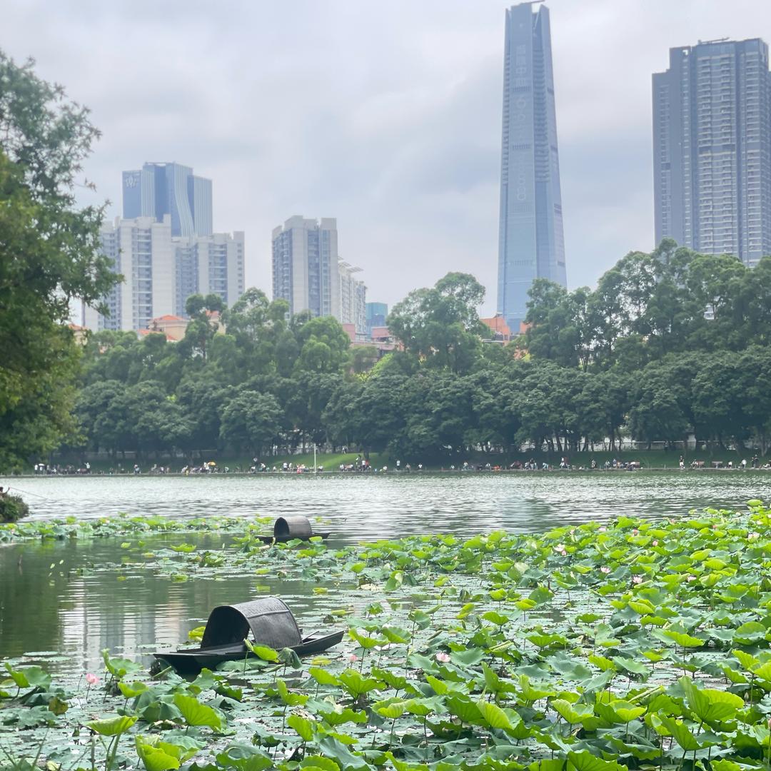 小楼聴雨