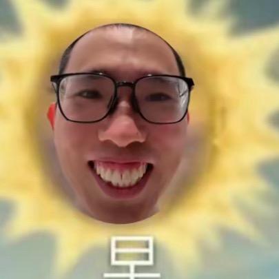 玩过蛤蟆吃过蟑螂踩过狗屎