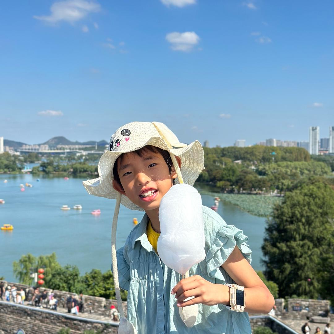 游山玩水的猴子🐒