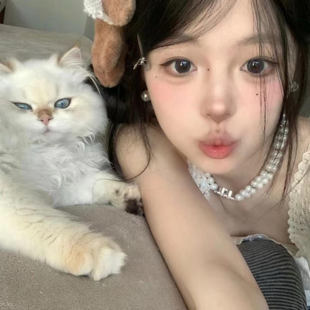 林喃.