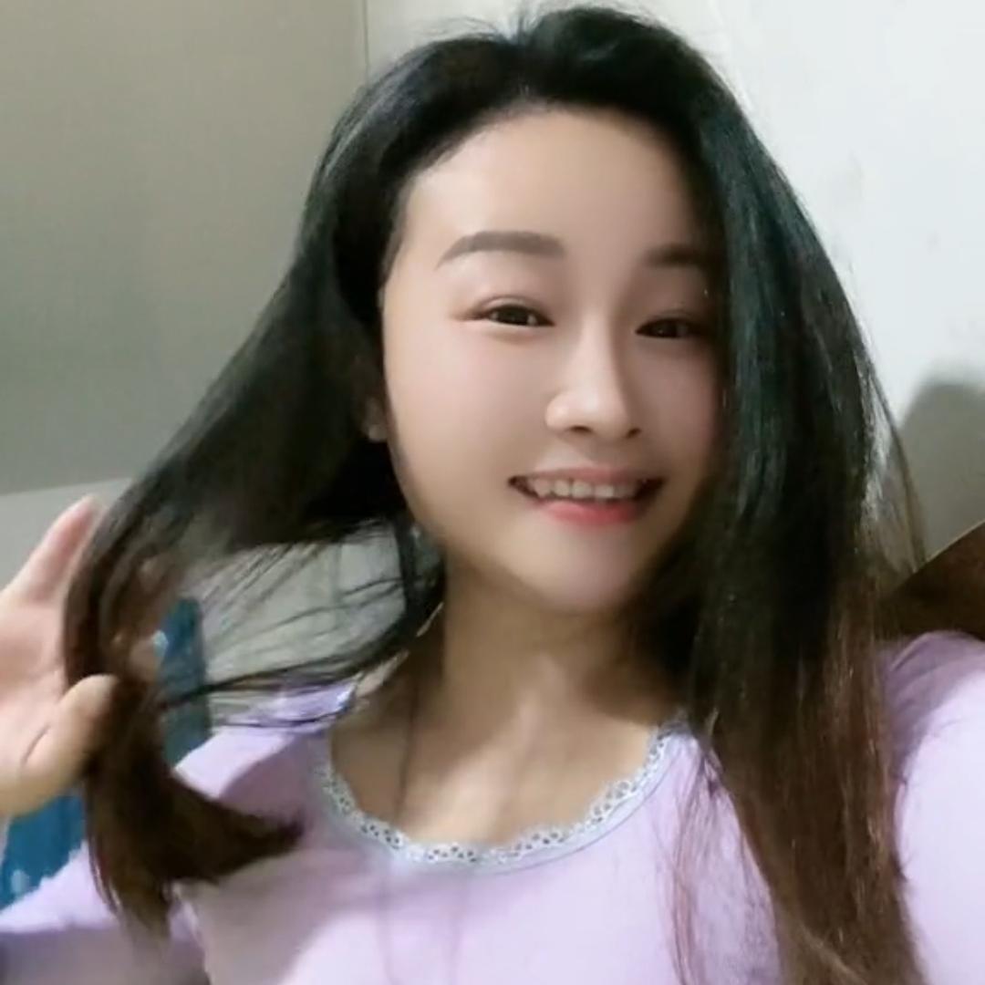 秀儿和一百多只流浪猫🐱