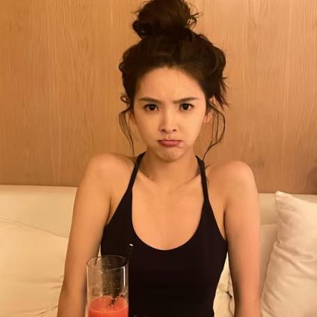 楠 🧚‍♀️