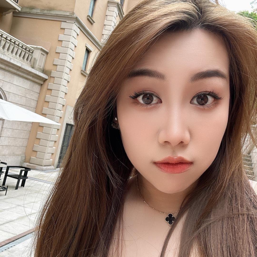安露西爱美丽🤩