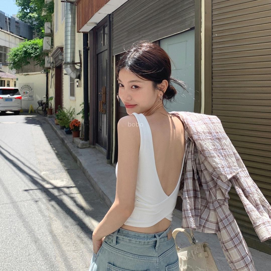 一一精选服饰