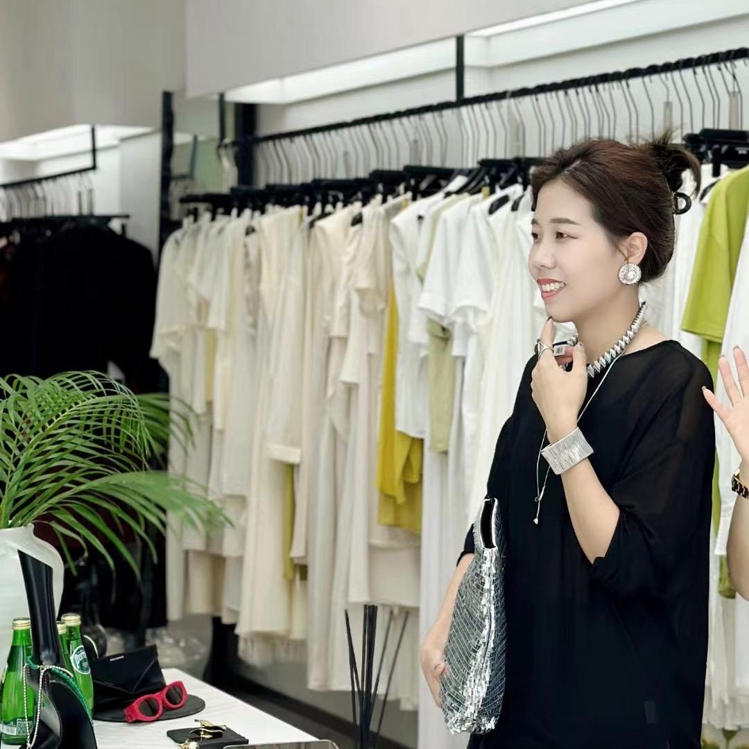 长沙D XIN CHENG女装 涛涛