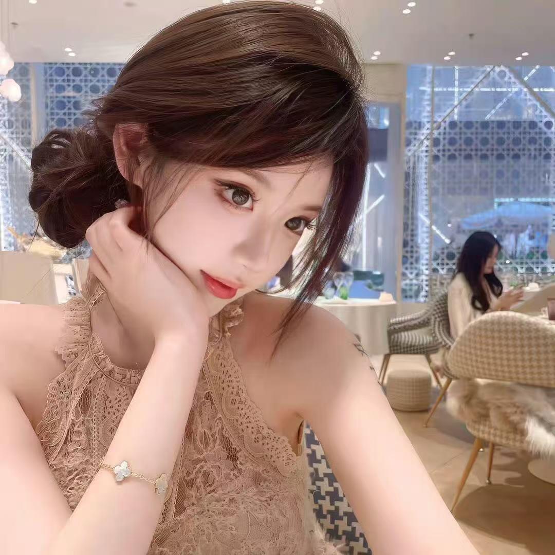小鹿服饰Studio