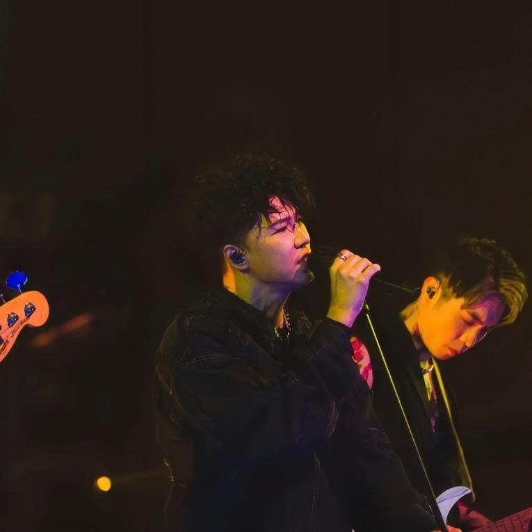 关于布志纶