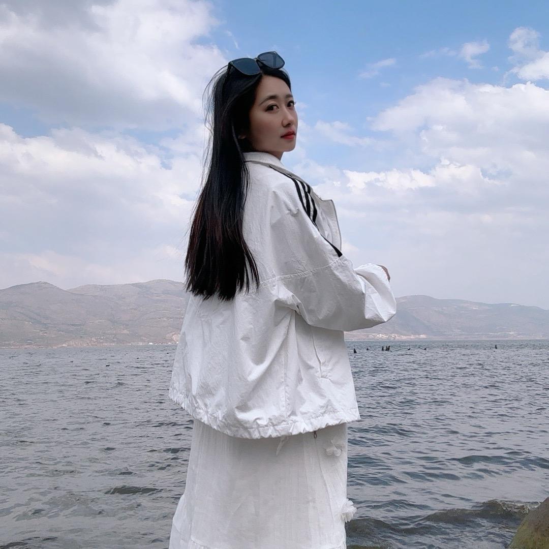 杜 小小