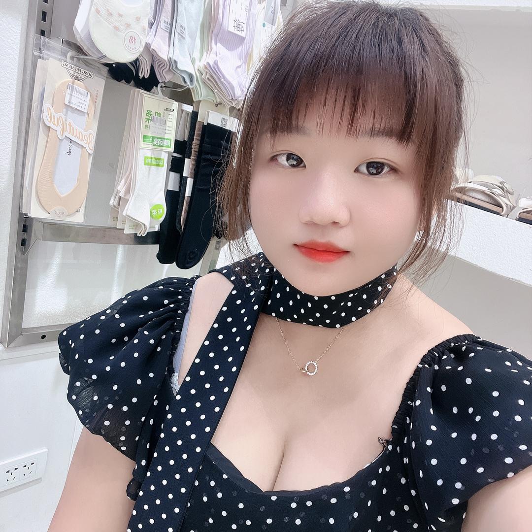 🕊꧔ꦿ᭄💞待小容儿💞꧔ꦿ᭄🕊