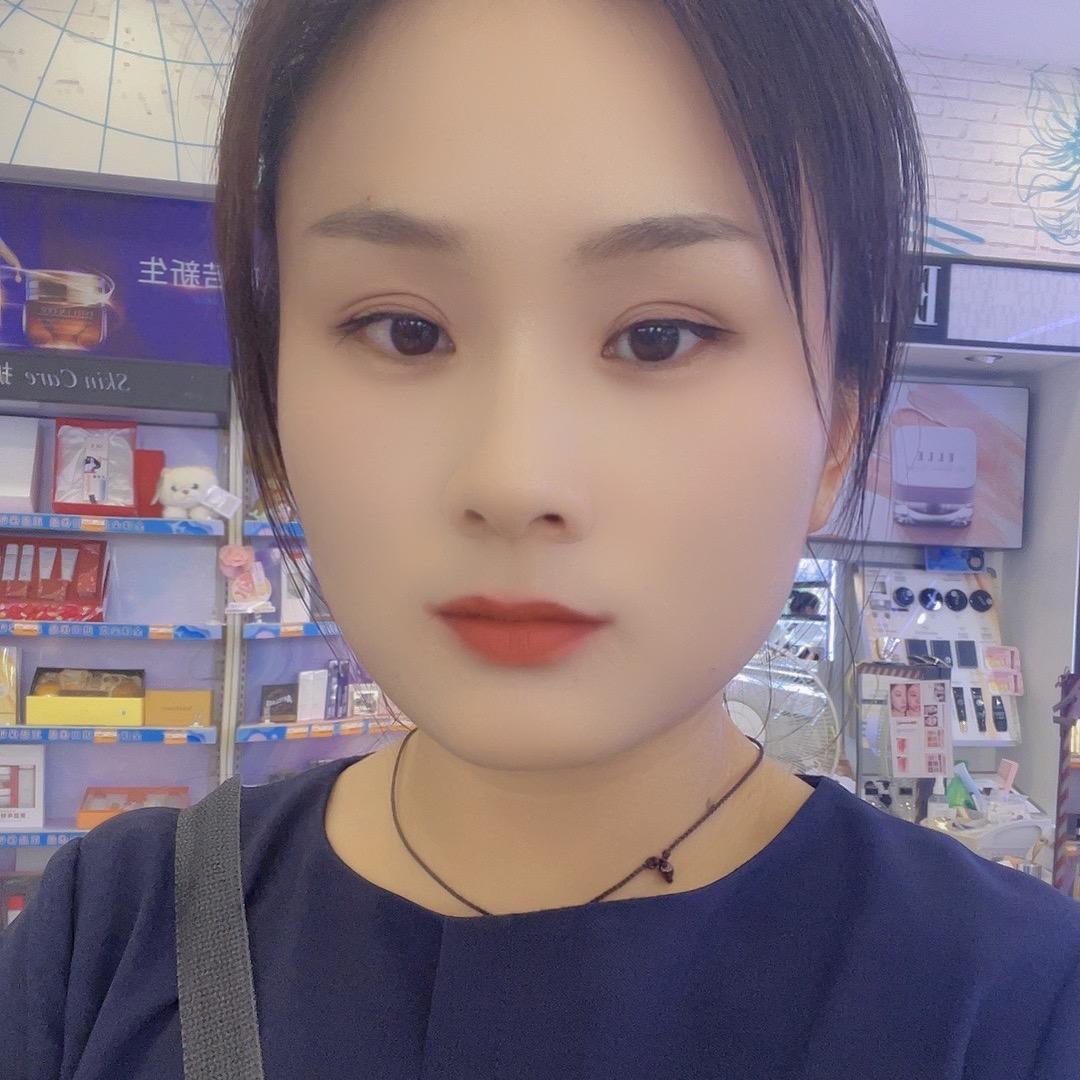 西华皇冠杨明丽