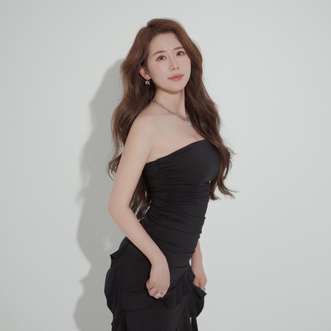 晓庆妹妹【伤感情歌🎤】@抖音