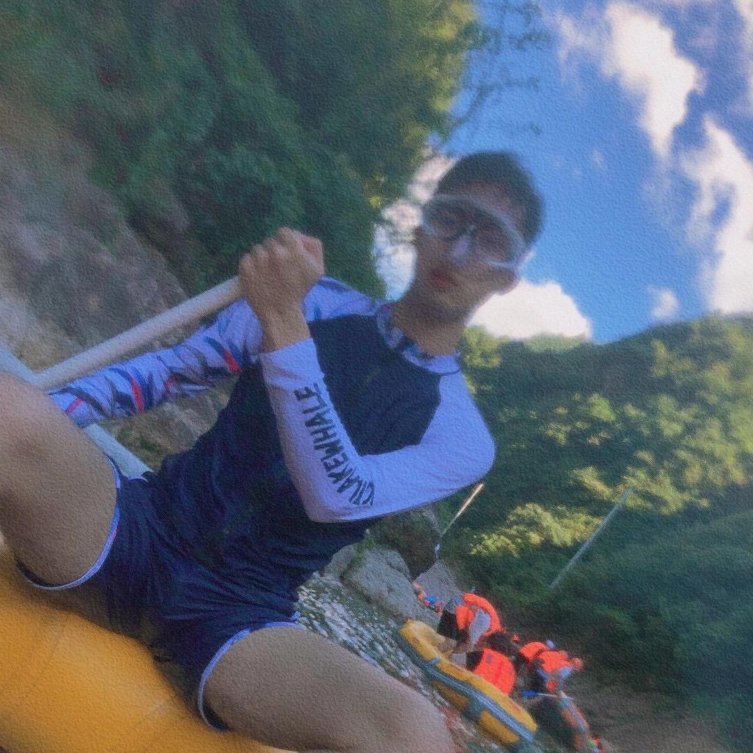 十 三