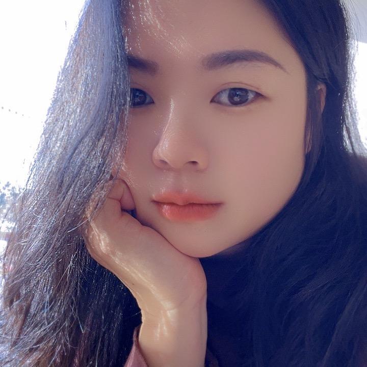 小浠，