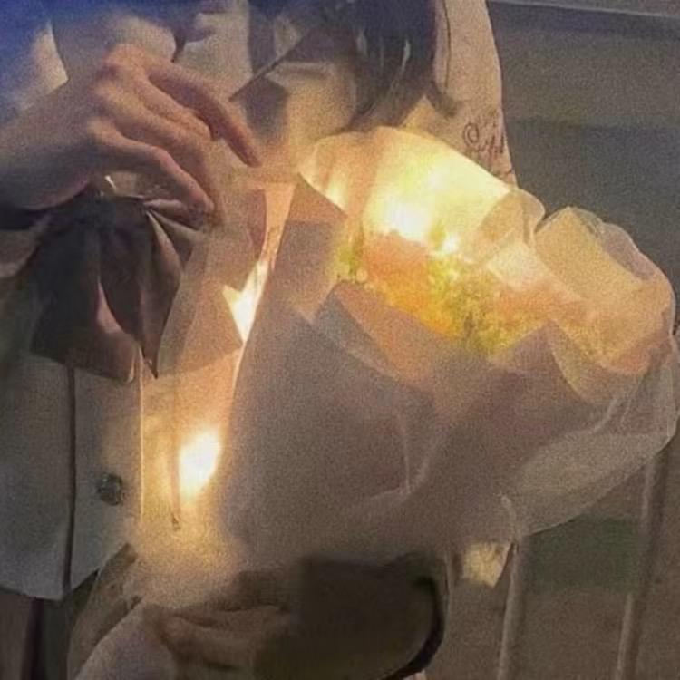 一池星光✨