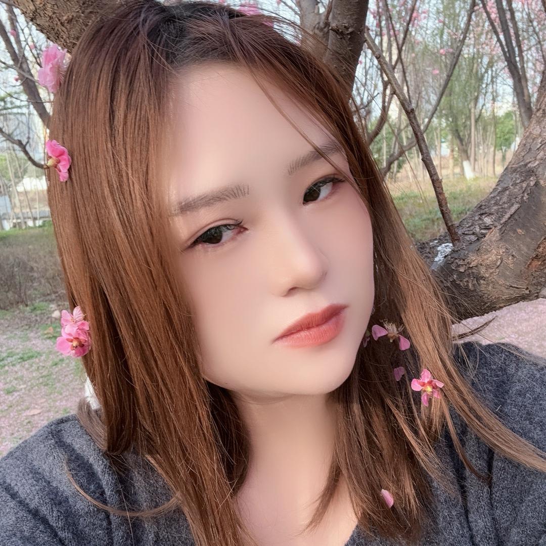 梦月月